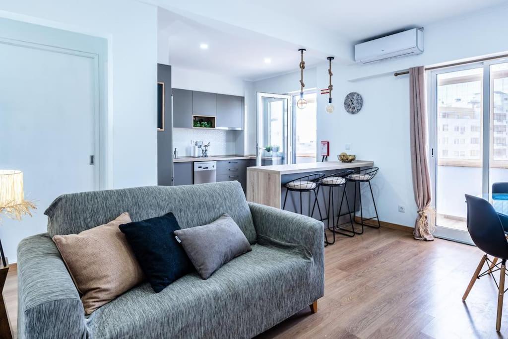 Faro Center With Ac & Wifi Apartment Exterior photo